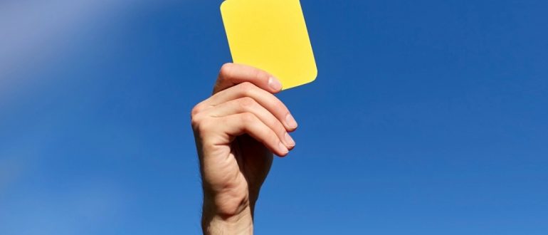 Жёлтая карточка